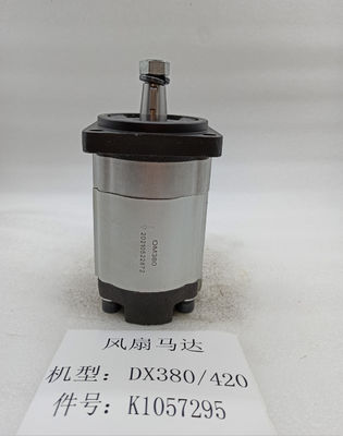 Motor pesado K1057295 del ventilador de la impulsión del pistón del equipo pesado de los recambios del cargador DX380 DX420 DX500