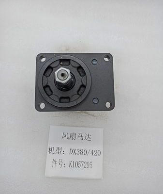 Motor pesado K1057295 del ventilador de la impulsión del pistón del equipo pesado de los recambios del cargador DX380 DX420 DX500