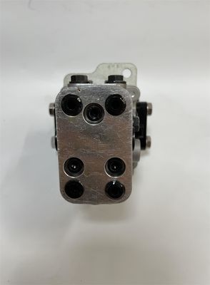 Válvula de control de movimiento de PC200-7 KOMATSU, válvula de pedal hidráulica 702-16-01861